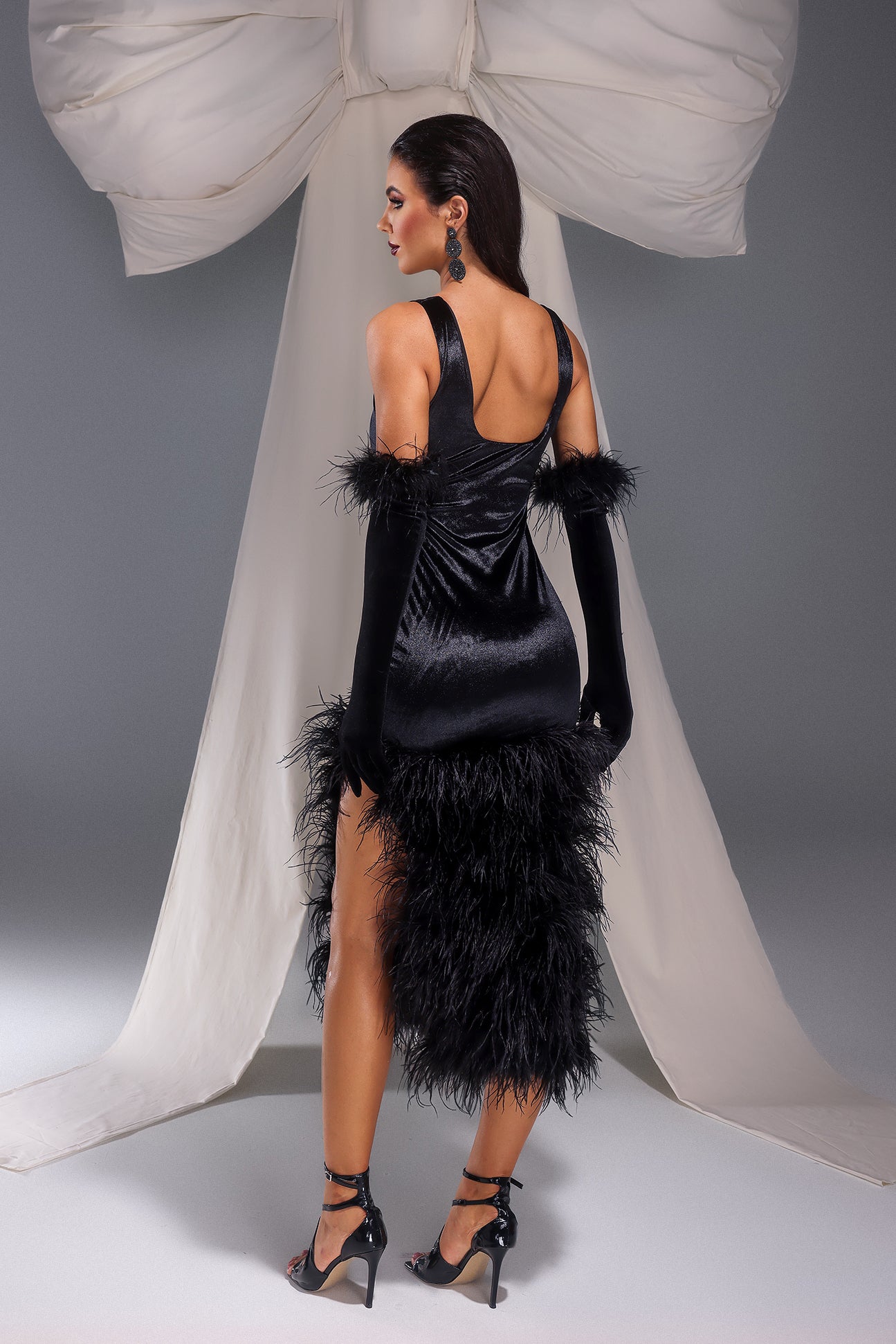 Velvet Elegance - Velvet Noir Feather Elegance Dress