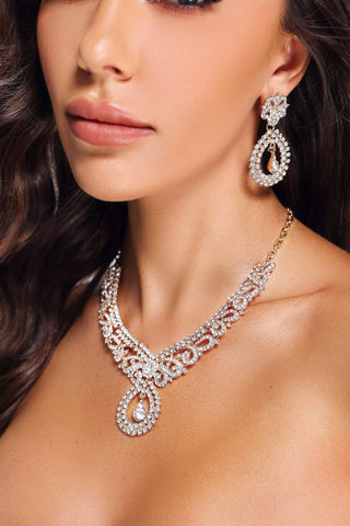 Glistening-Diamante Jewelry Set